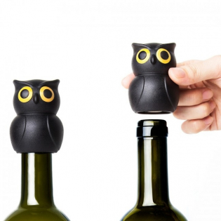 Стоппер для бутылки Owl Stopper Qualy Черный